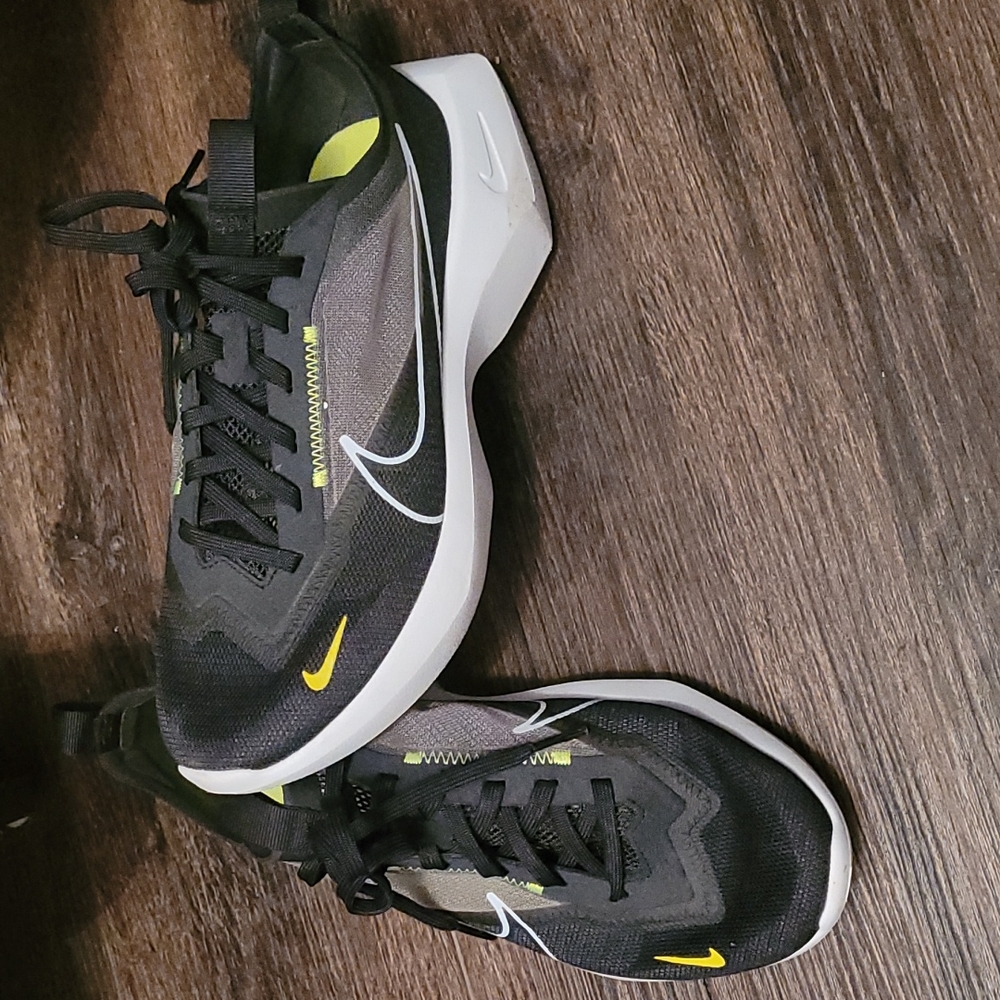 Nike Vista Lite
